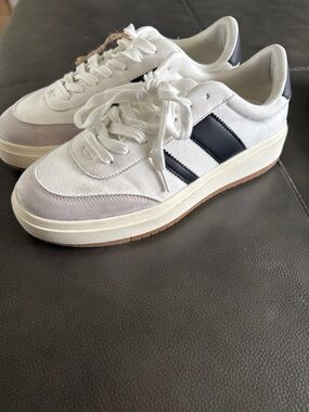 White Sneakers with Black Stripes - Women's Low-Top Casual